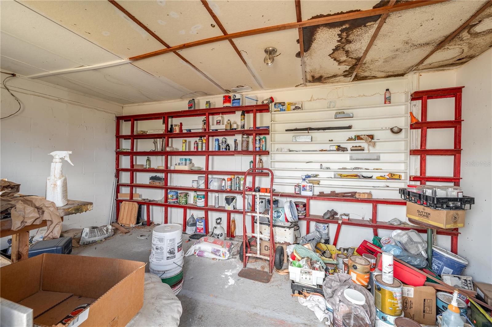 LAKESIDE - Residential