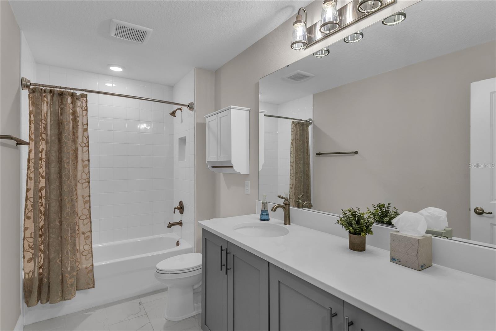 GLEN AT WEST HAVEN - Residential