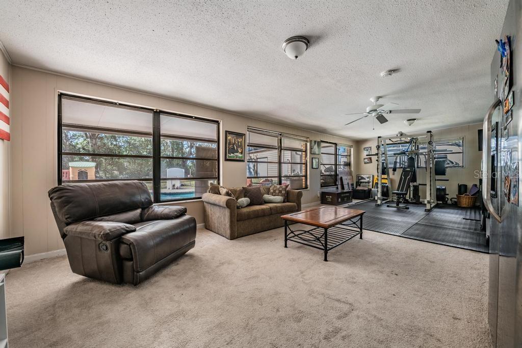 FLORIDA RANCH ACRES - Residential