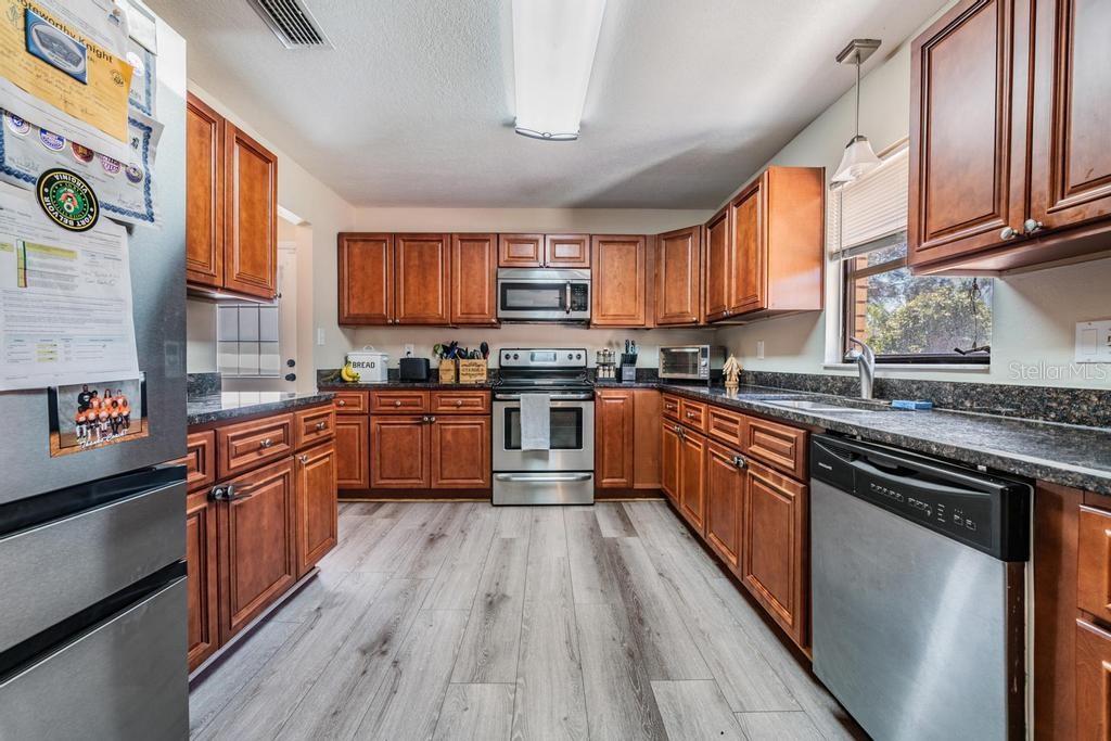 FLORIDA RANCH ACRES - Residential