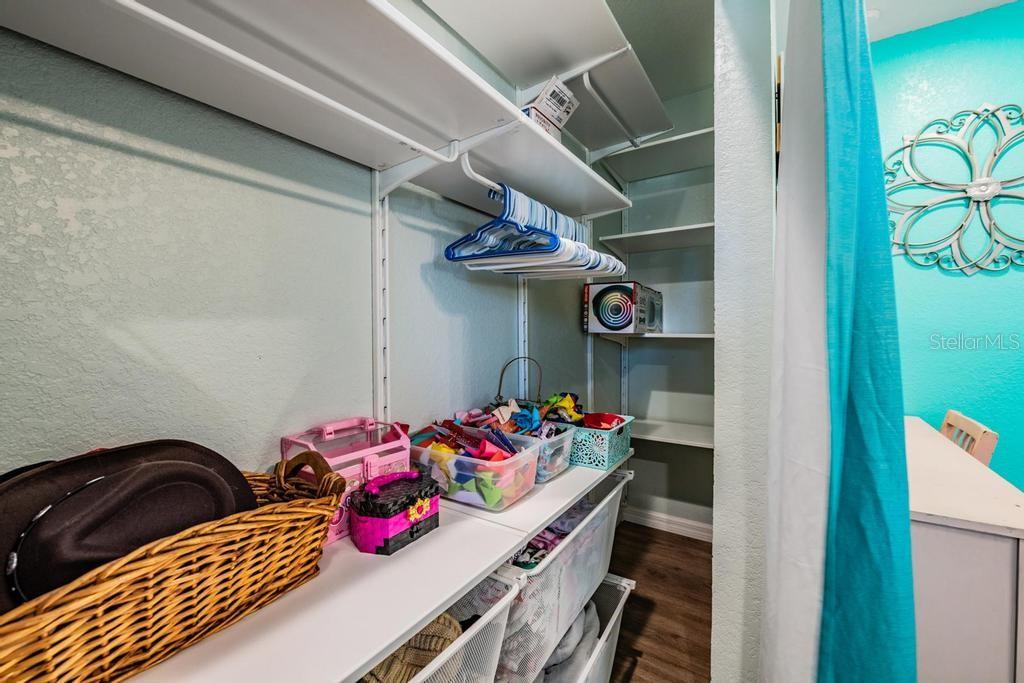 FLORIDA RANCH ACRES - Residential