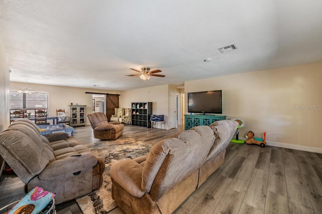 FLORIDA RANCH ACRES - Residential