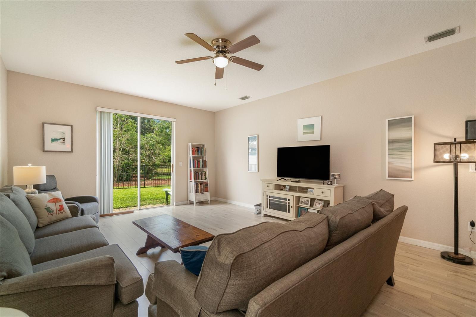 PORT ORANGE LANDINGS PH 01 - Residential