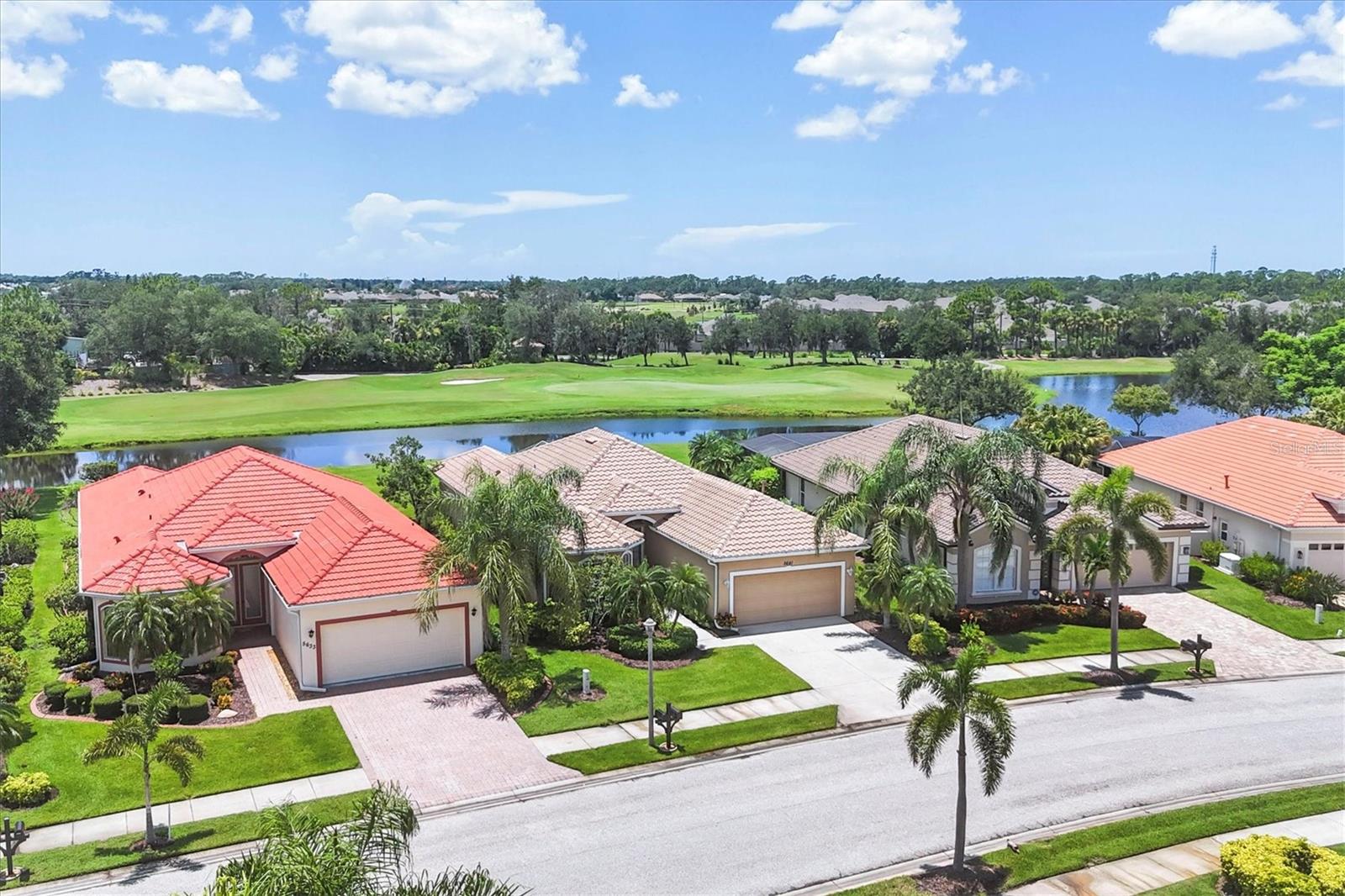 5641 WHISPERING OAKS DRIVE