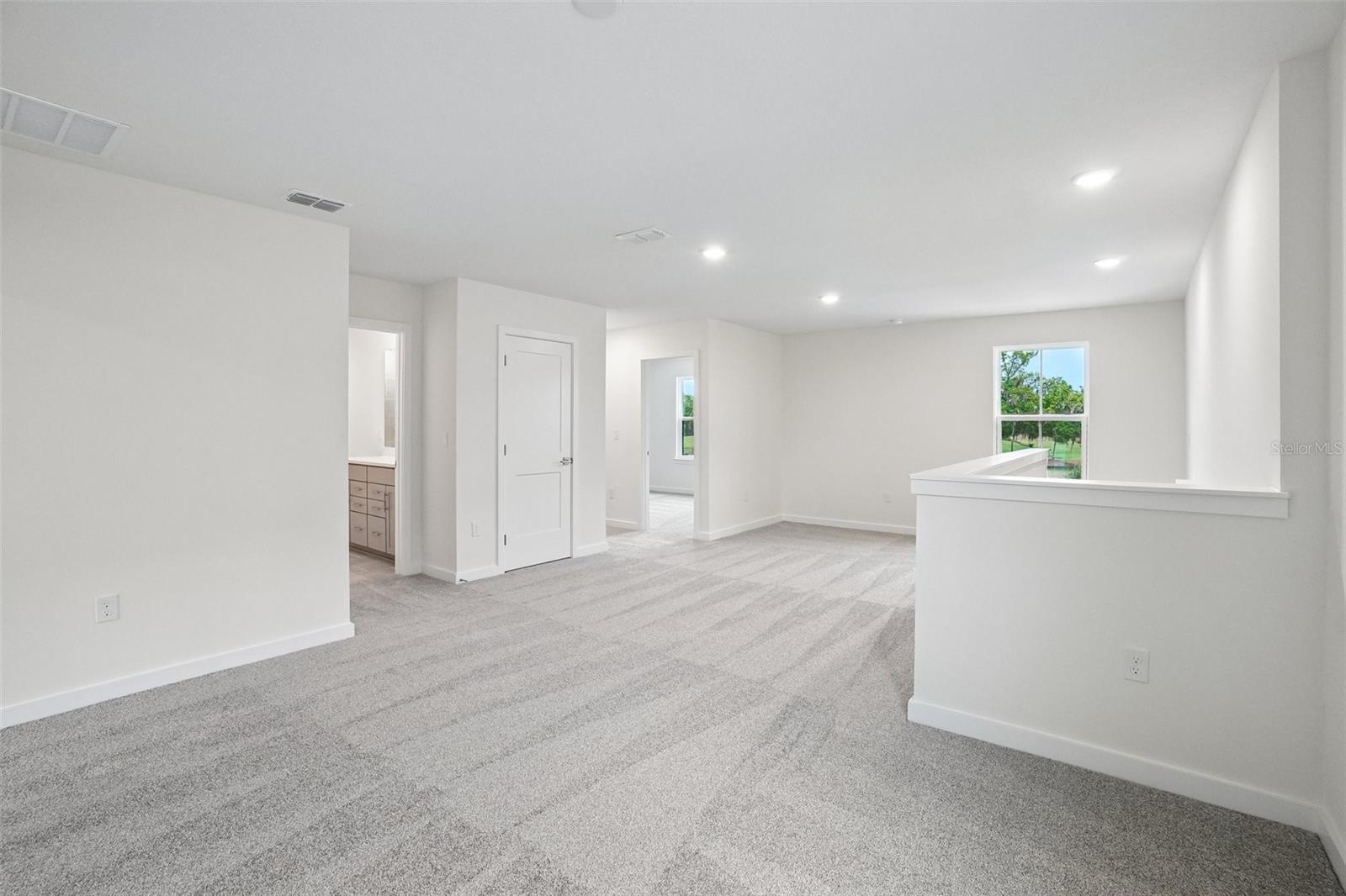 GRASSLANDS WEST - Residential