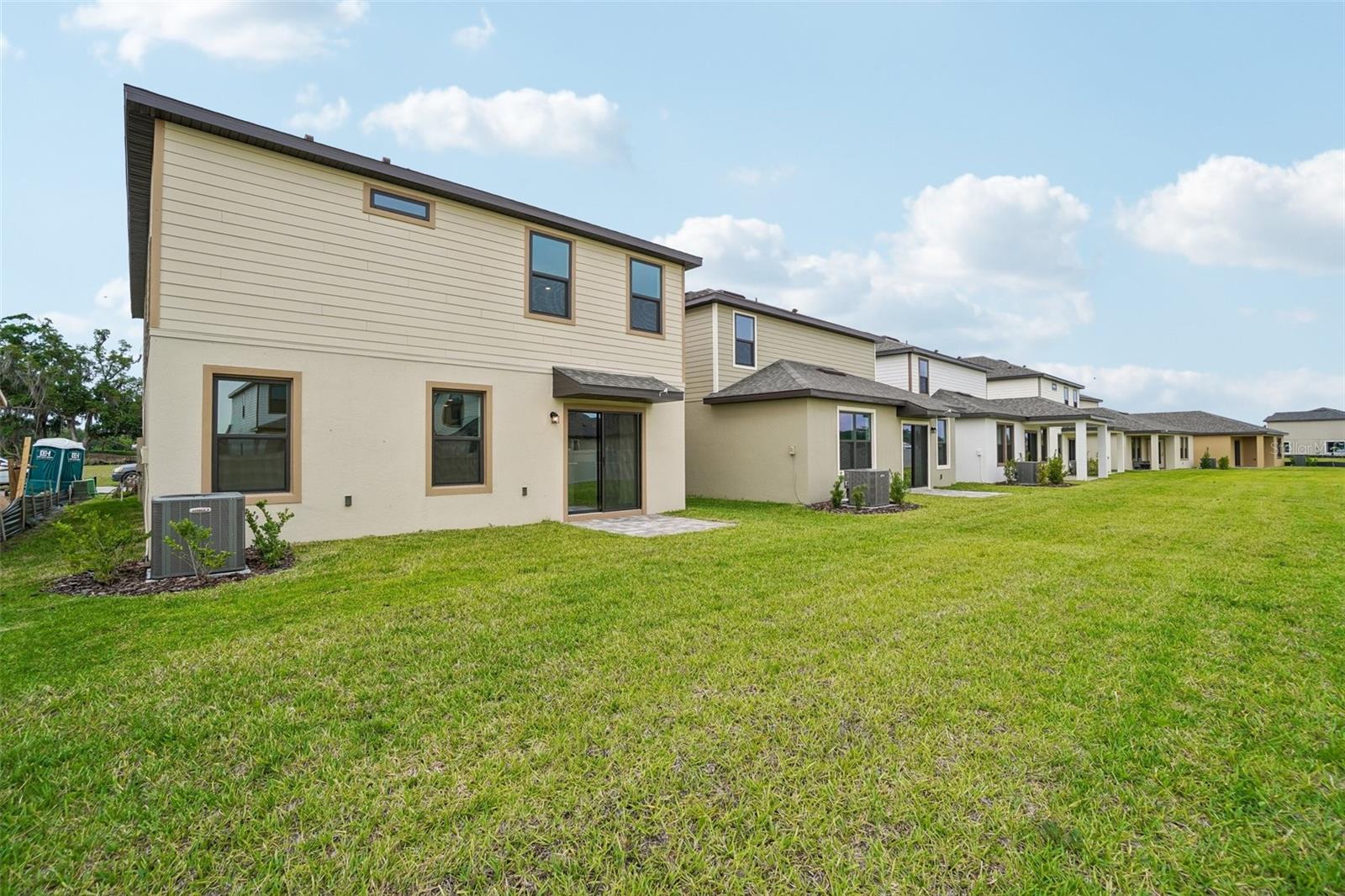 GRASSLANDS WEST - Residential