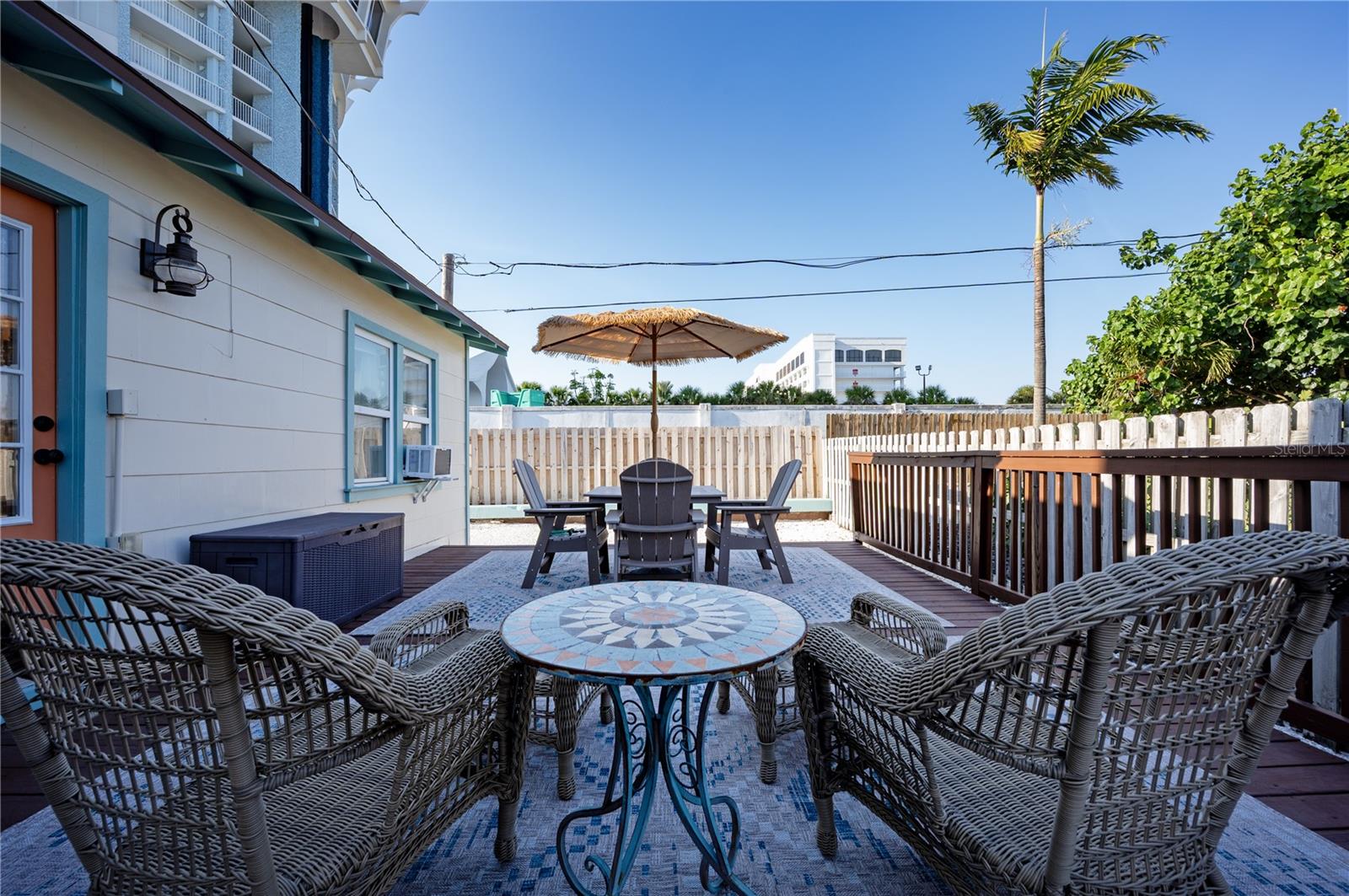 BENNETT BEACH - Residential