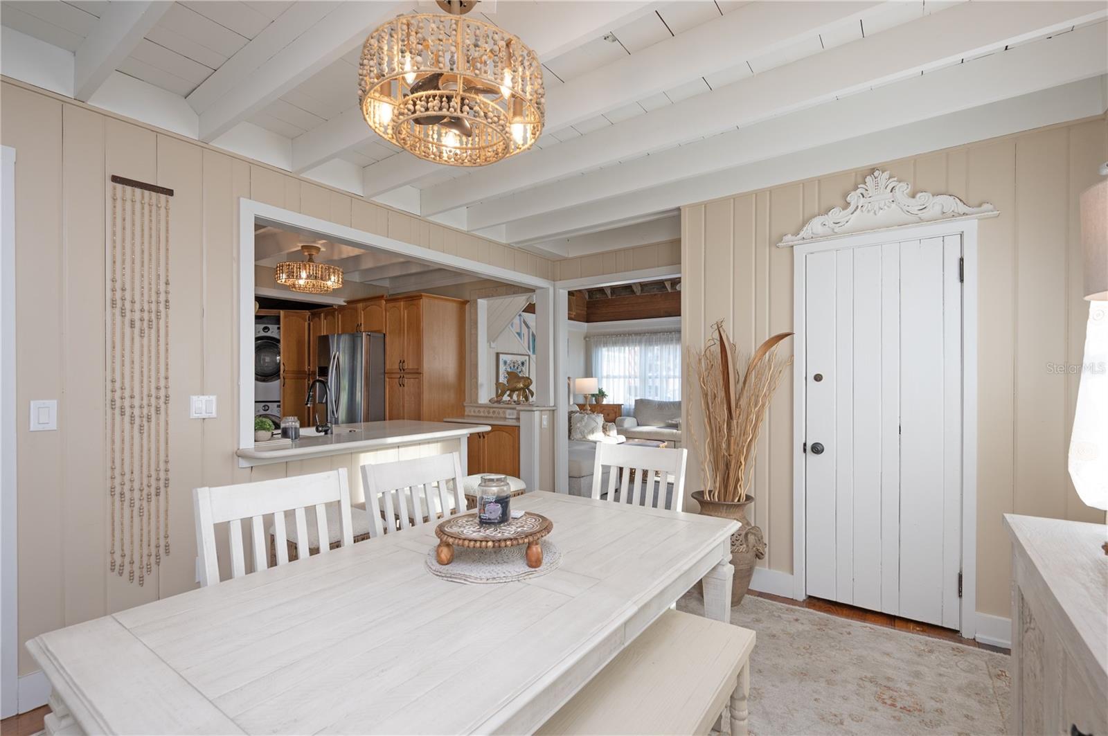 BENNETT BEACH - Residential