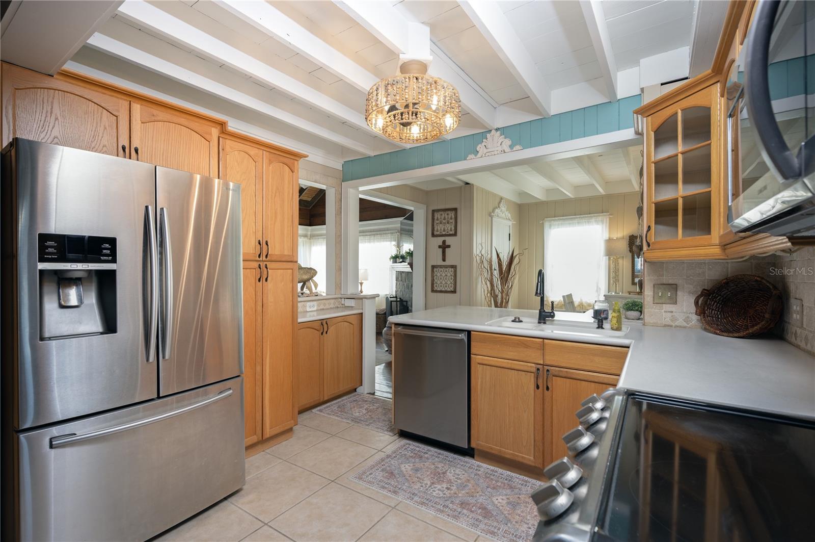 BENNETT BEACH - Residential