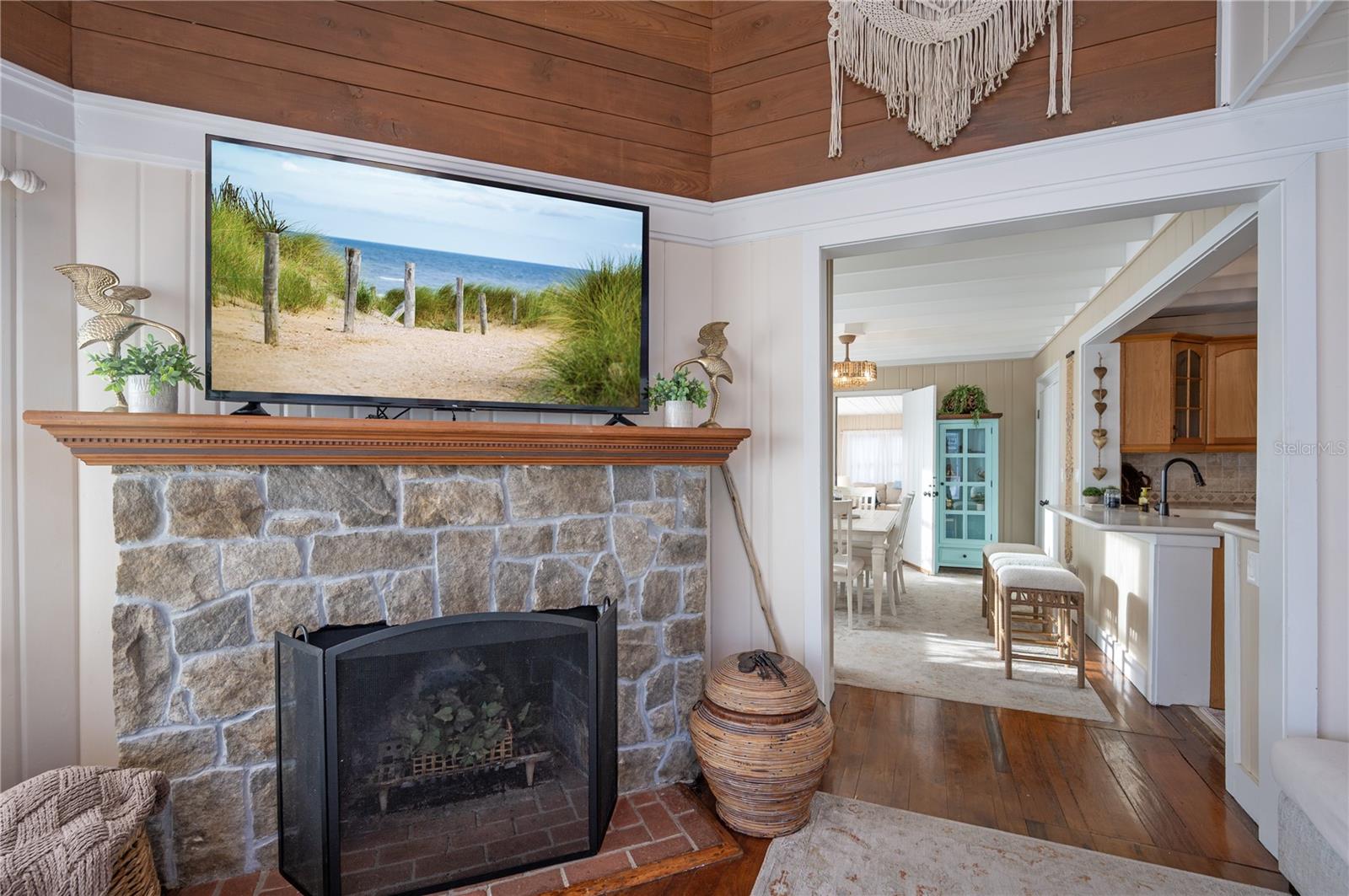 BENNETT BEACH - Residential