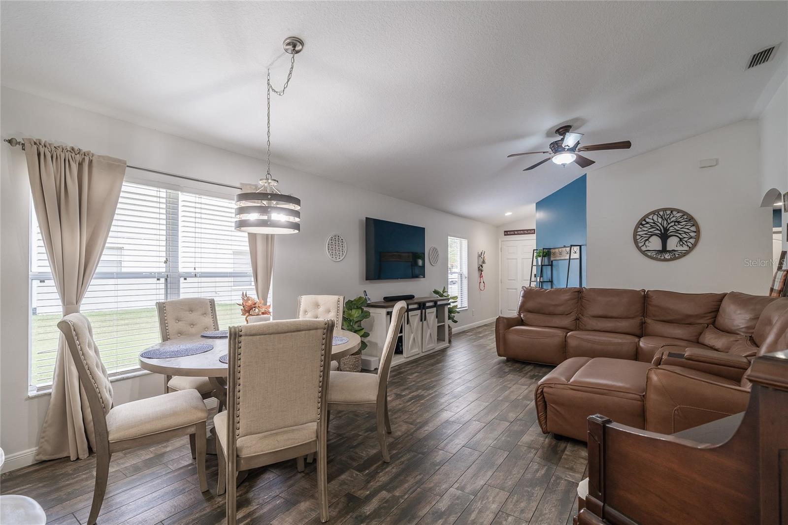 COUNTRY WALK INCREMENT A - Residential