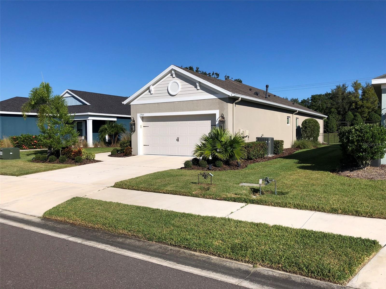 CANOE CREEK - Residential