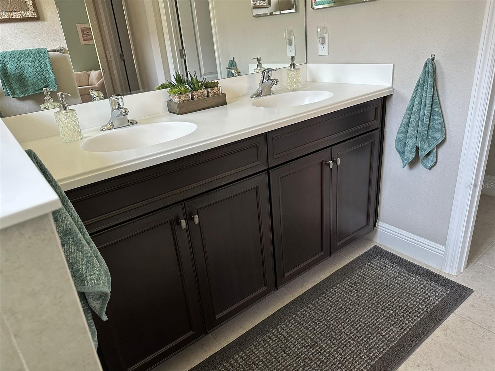 CANOE CREEK - Residential