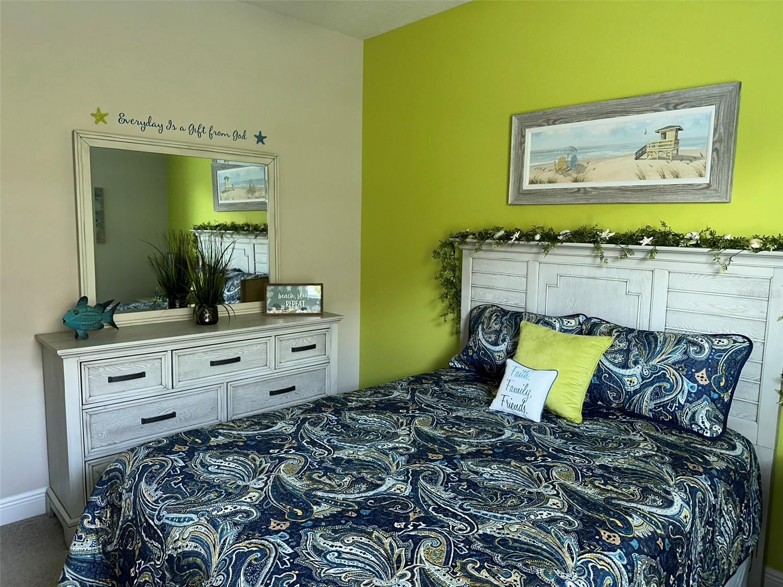 CANOE CREEK - Residential