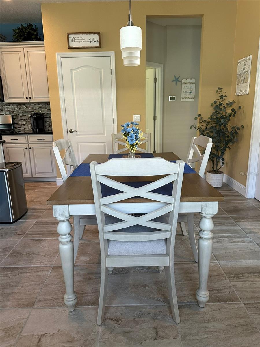 CANOE CREEK - Residential