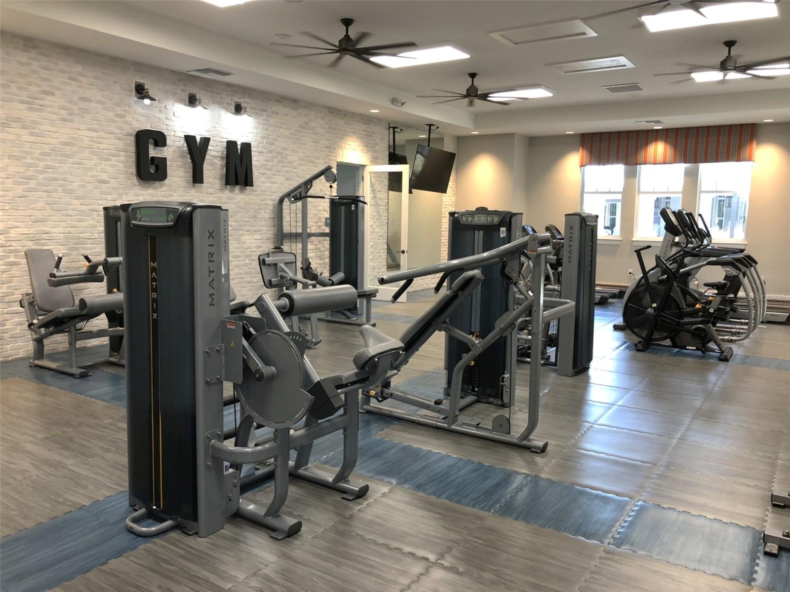 CANOE CREEK - Residential