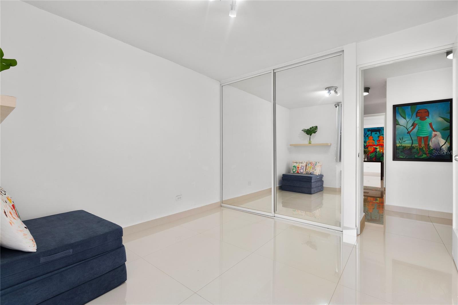 COND. PARQUE DE LOYOLA - Residential Lease