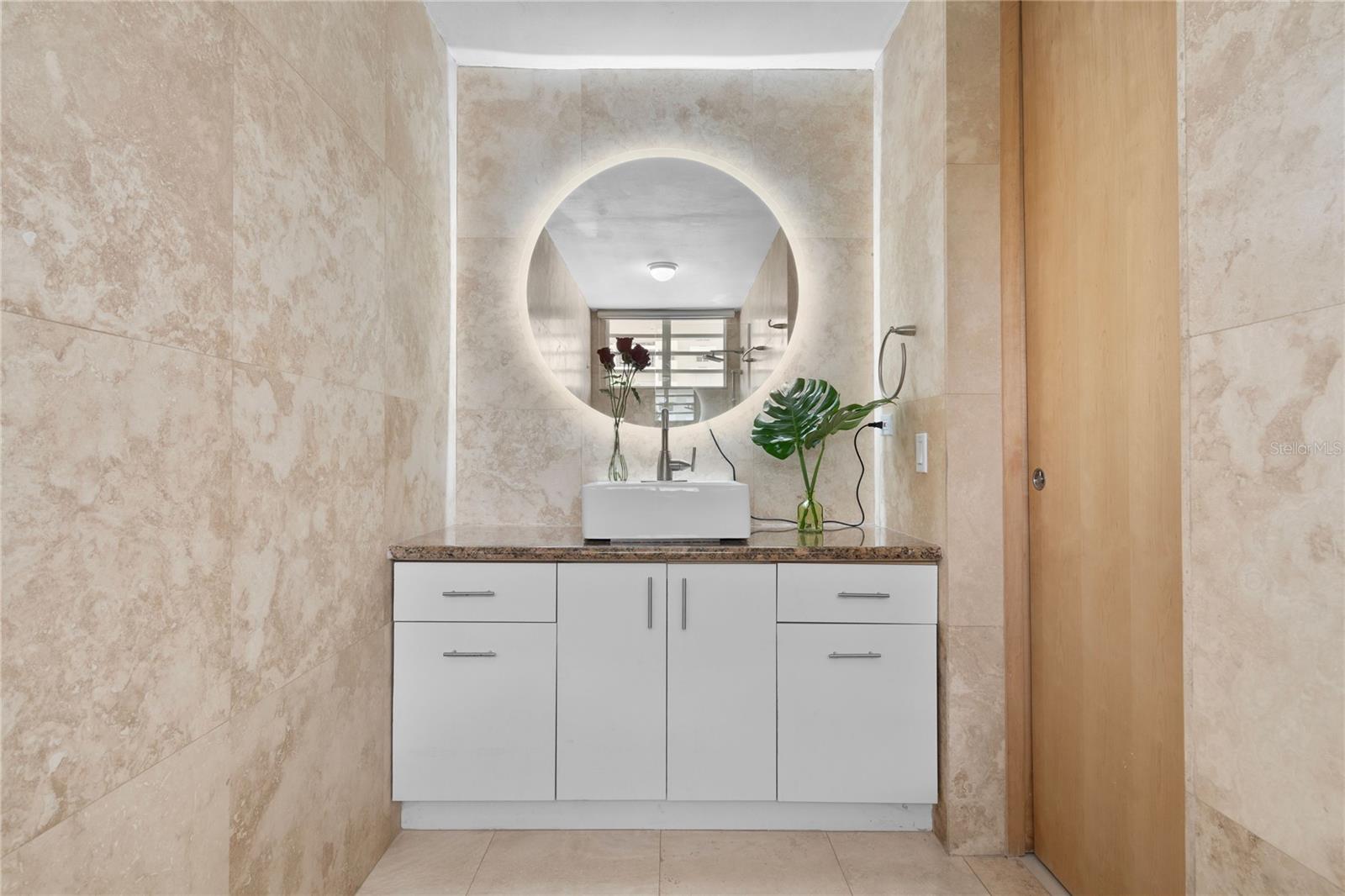 COND. PARQUE DE LOYOLA - Residential Lease