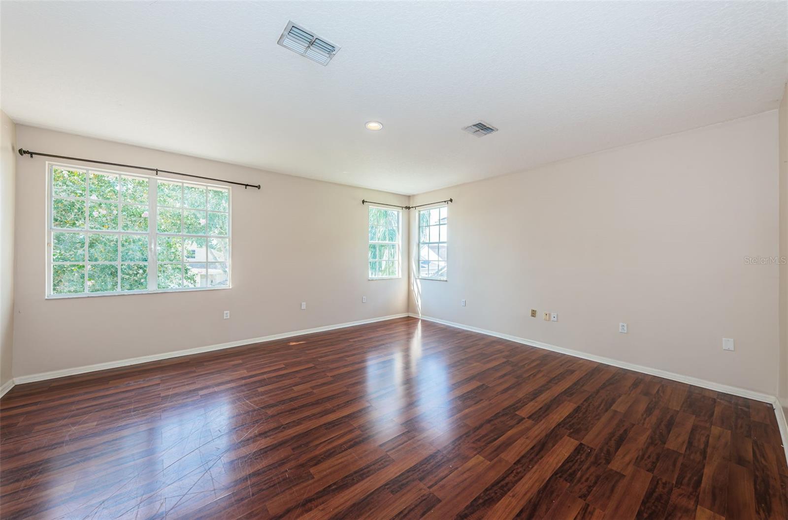 TRINITY WEST - Residential