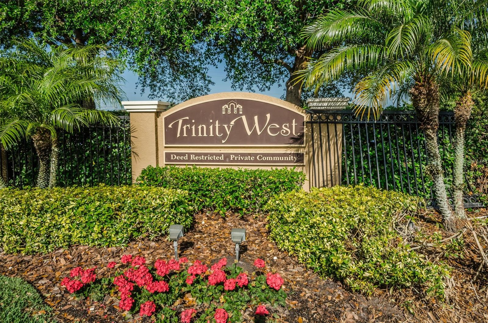 TRINITY WEST - Residential