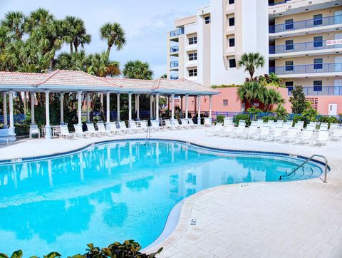 A home in NEW SMYRNA BEACH