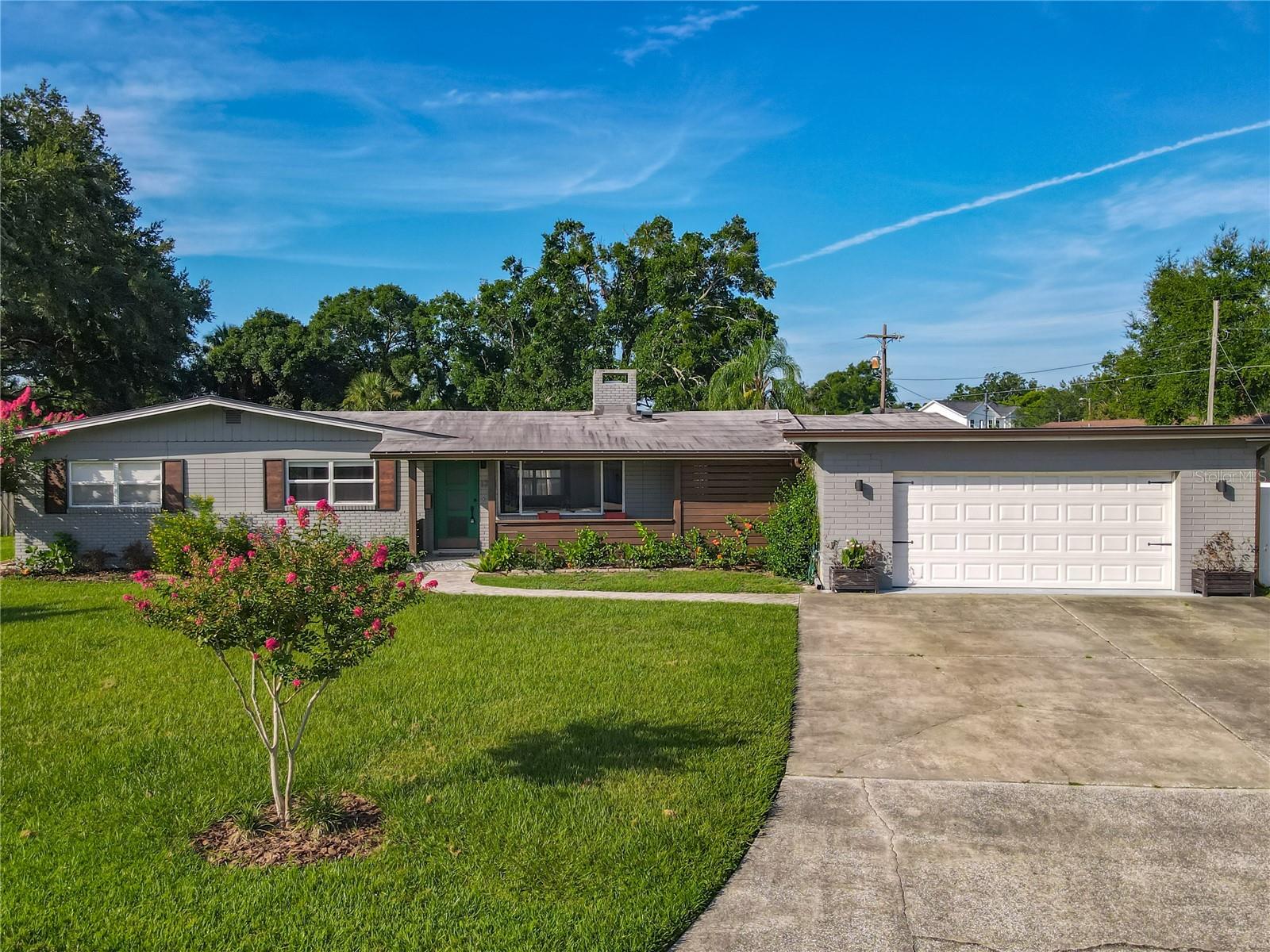FLAMINGO SHORES - Residential