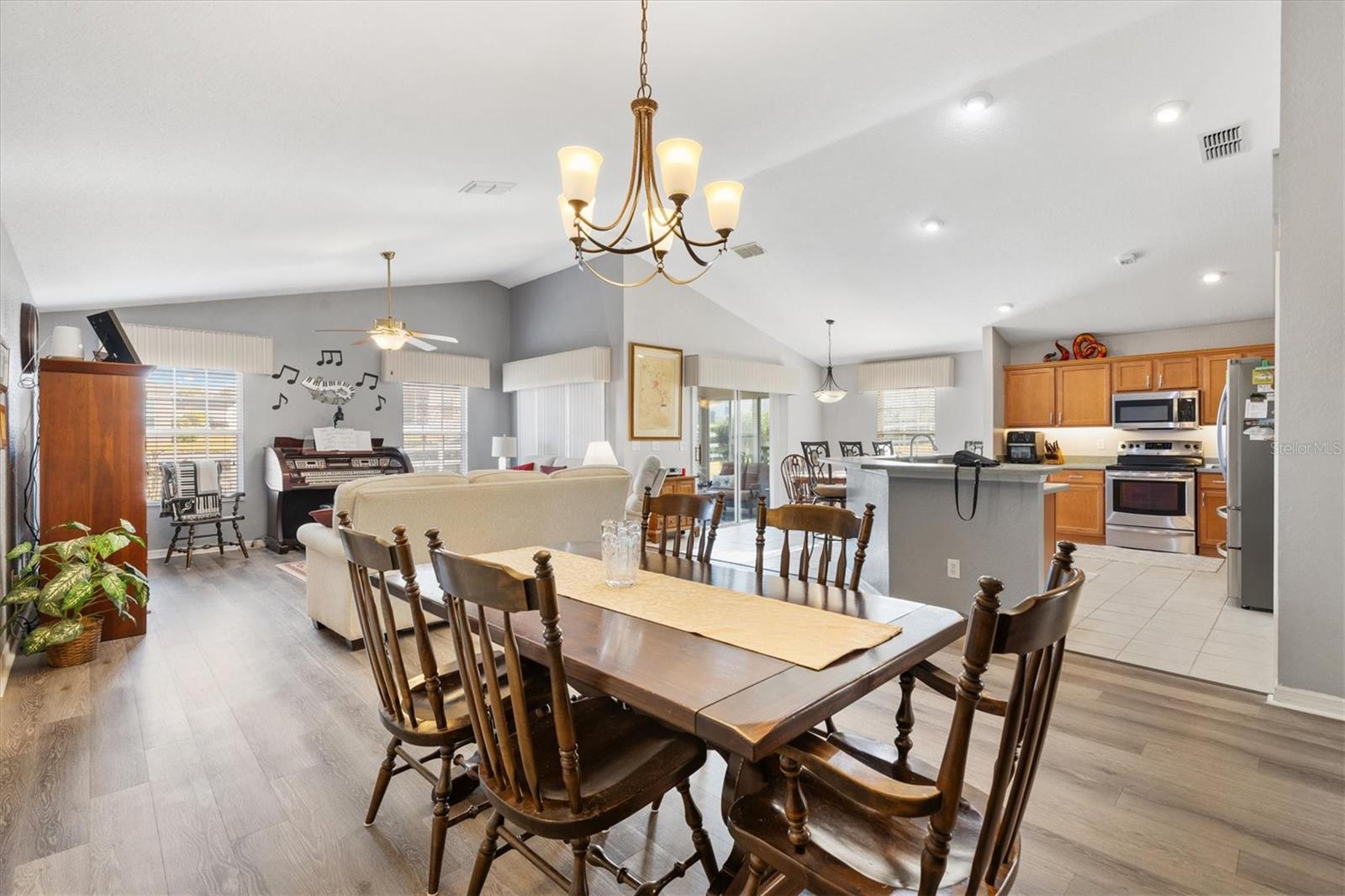 STONECREST - Residential