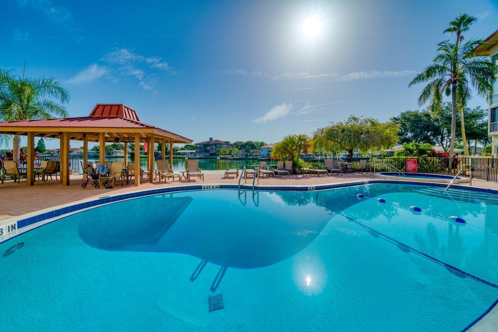 ISLANDER THE CONDO - Residential