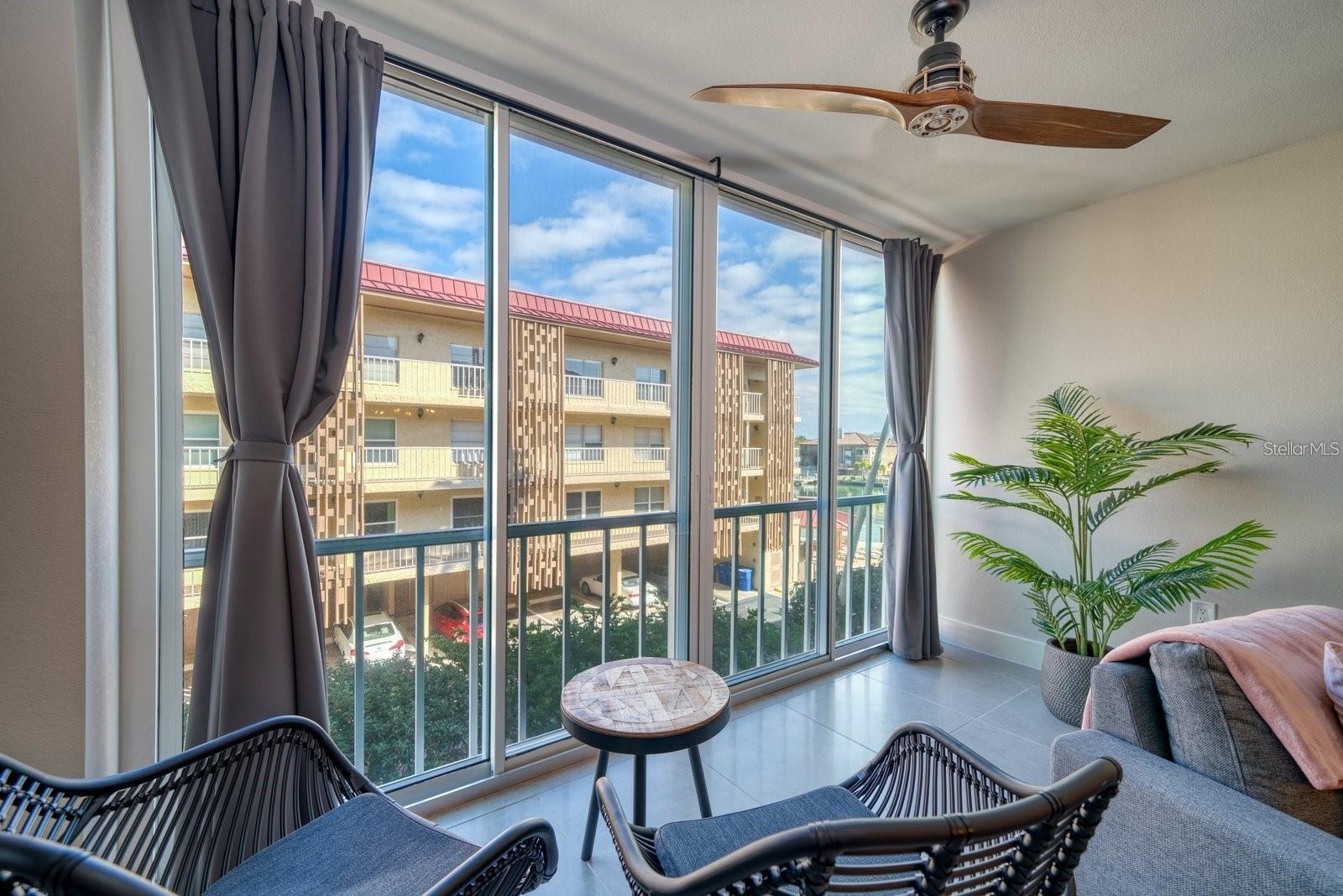 ISLANDER THE CONDO - Residential