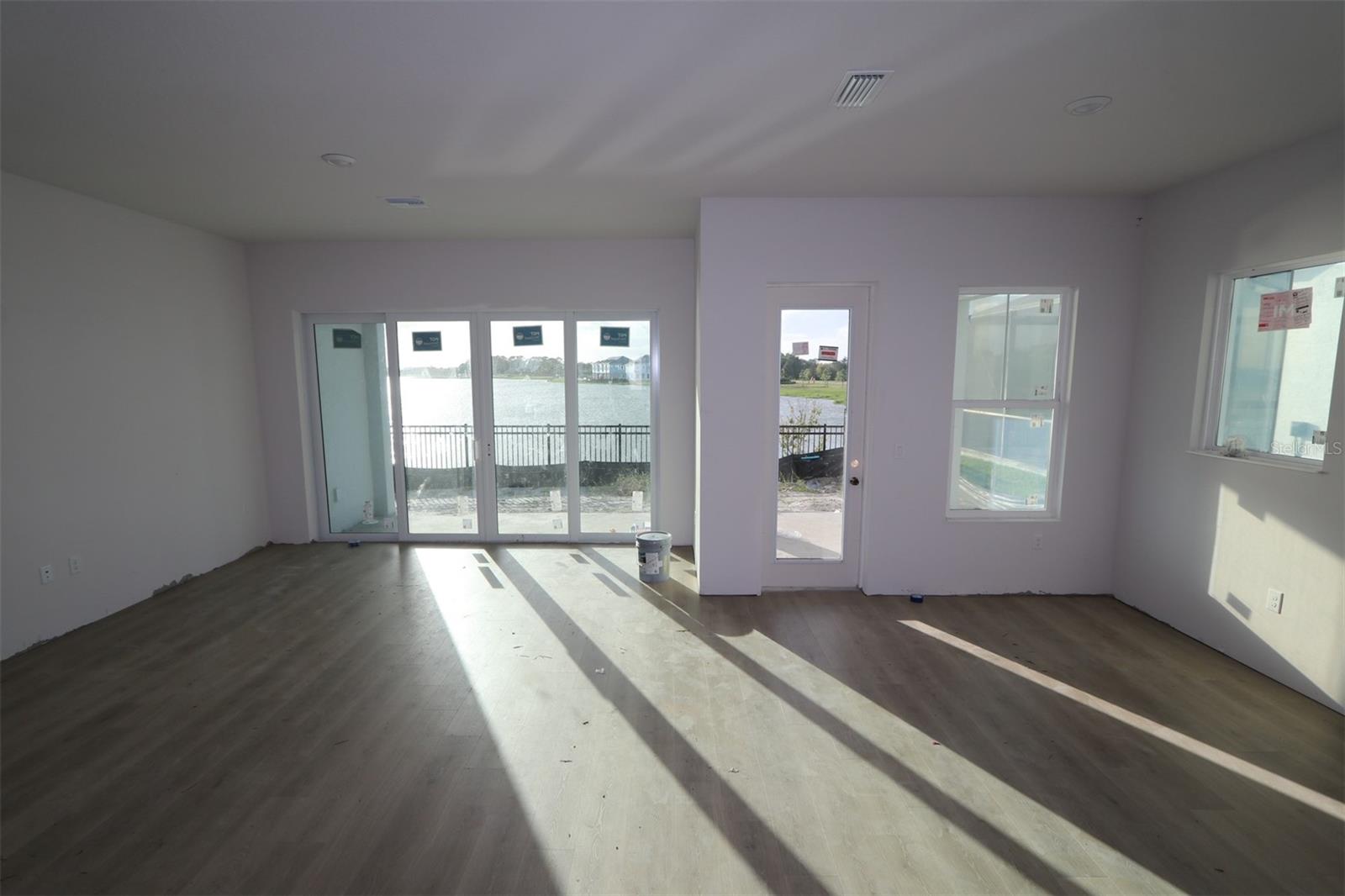 1563 RUNNING TIDE PLACE