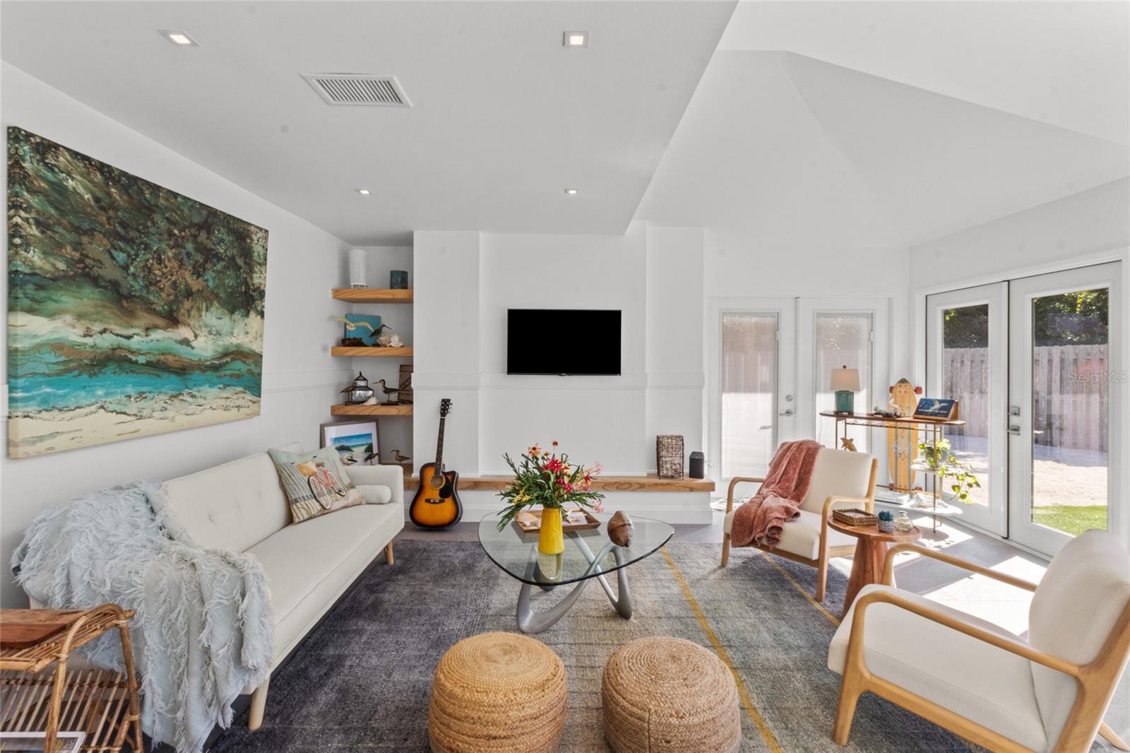 LONGBOAT KEY - Residential