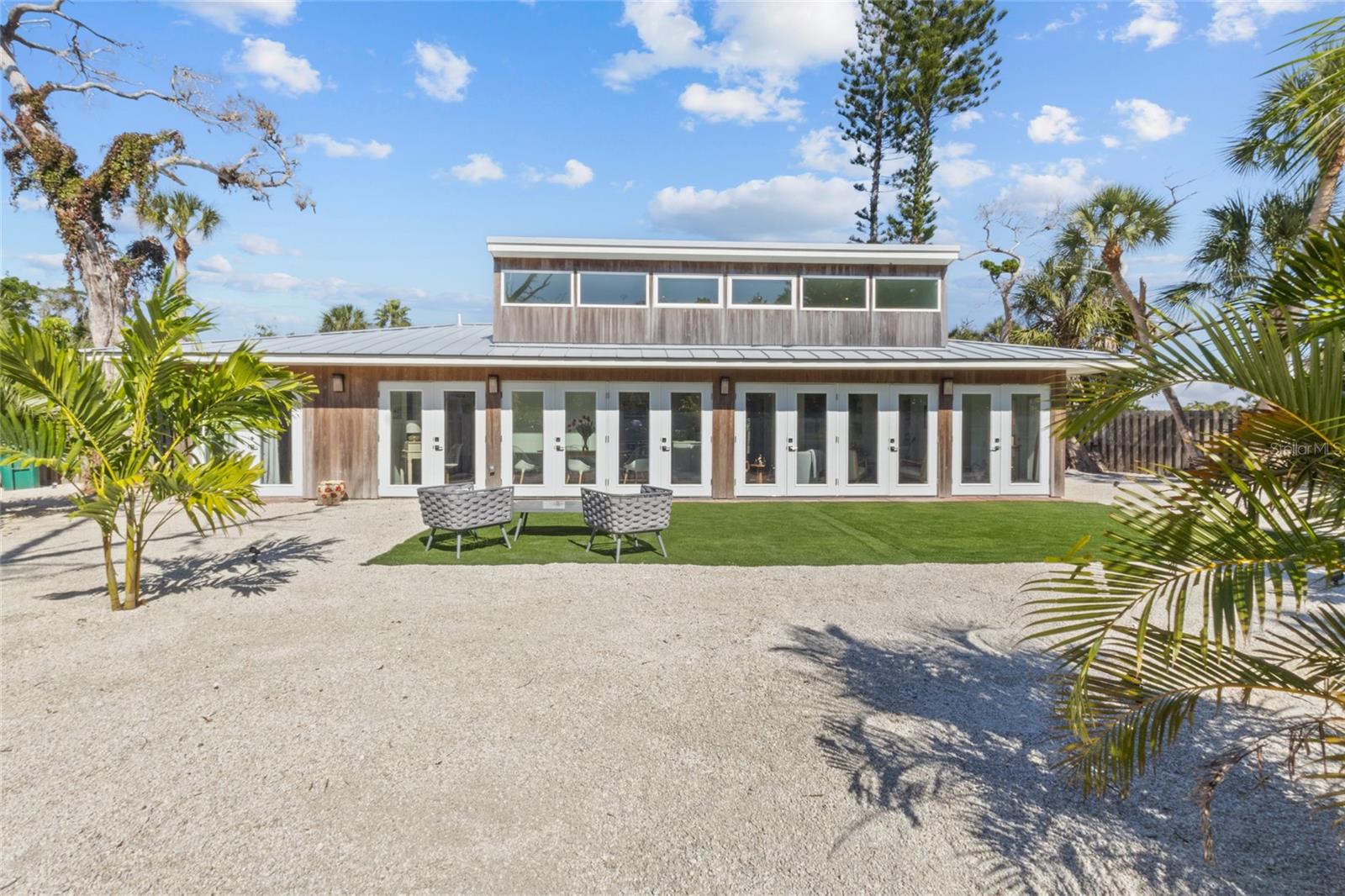 LONGBOAT KEY - Residential