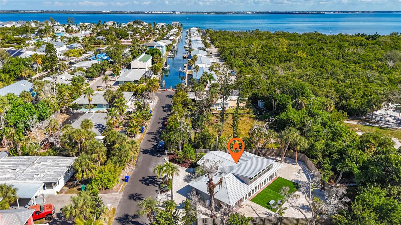 LONGBOAT KEY - Residential