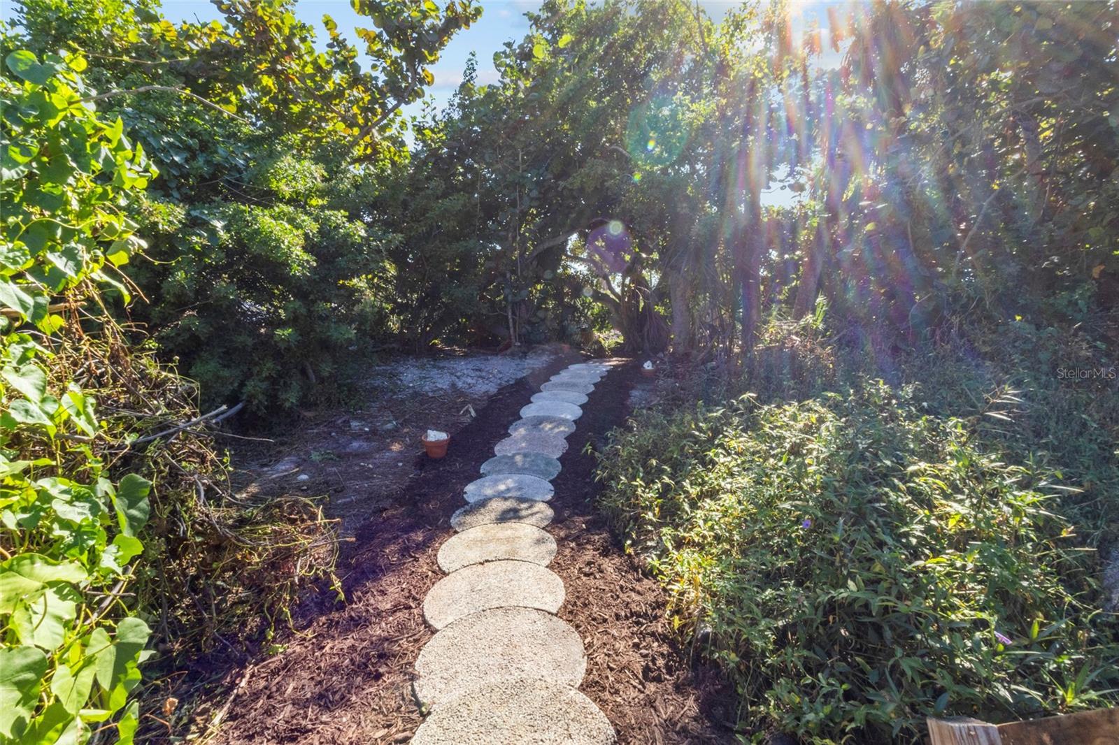 LONGBOAT KEY - Residential