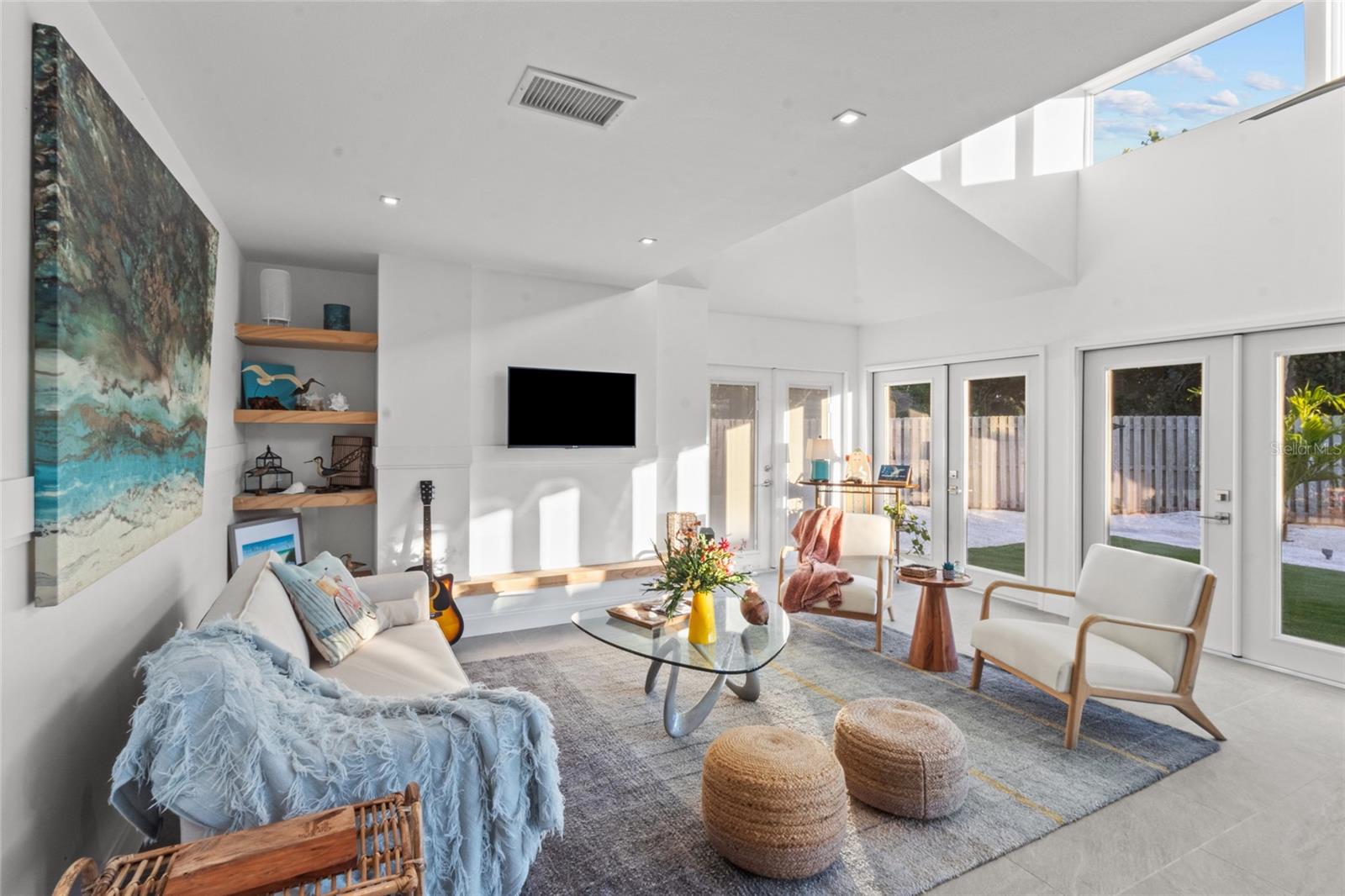 LONGBOAT KEY - Residential