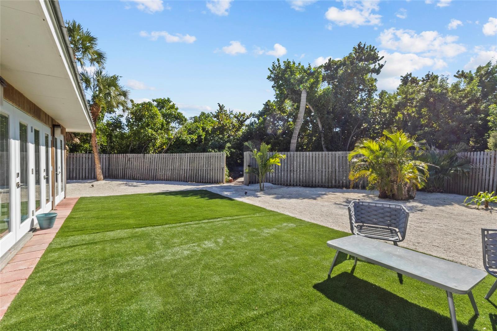 LONGBOAT KEY - Residential