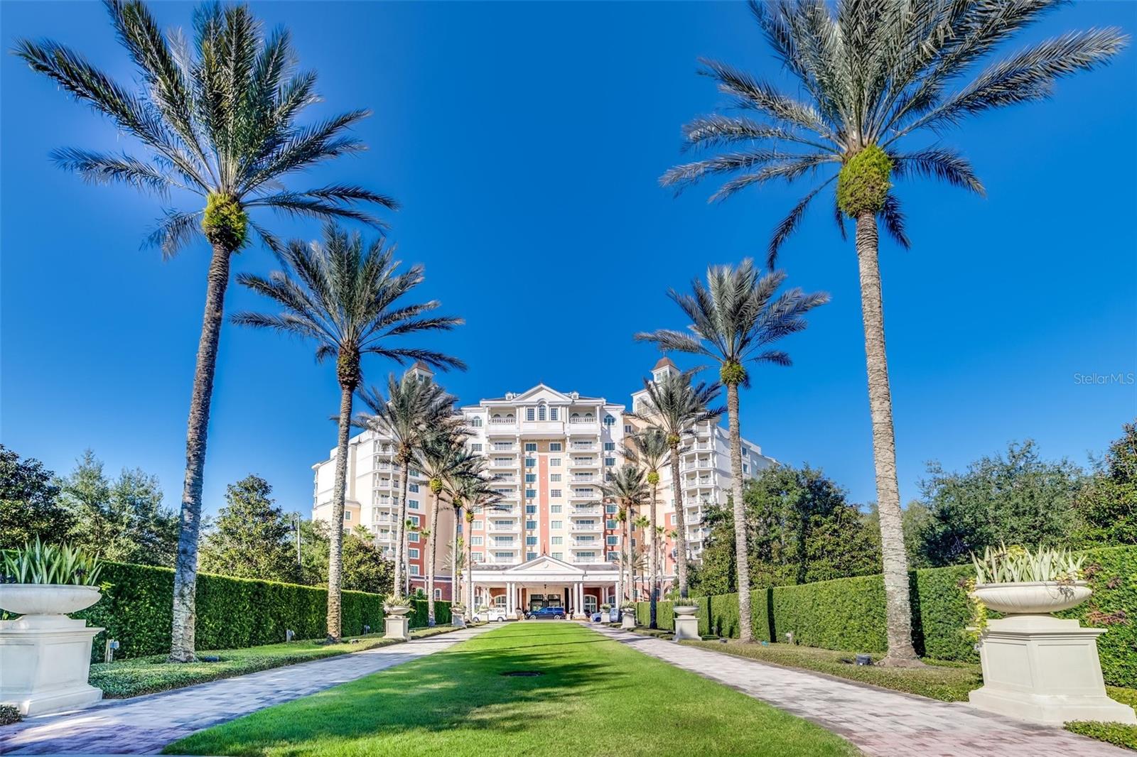 VILLAS AT REUNION SQUARE CONDO PH 3 - Residential