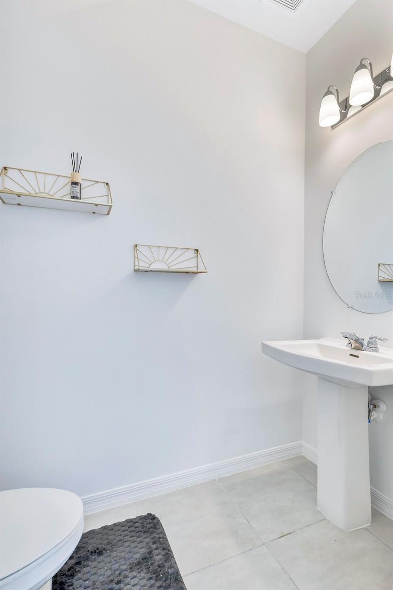 WESTVIEW PH 1B & 2 POD A - Residential Lease