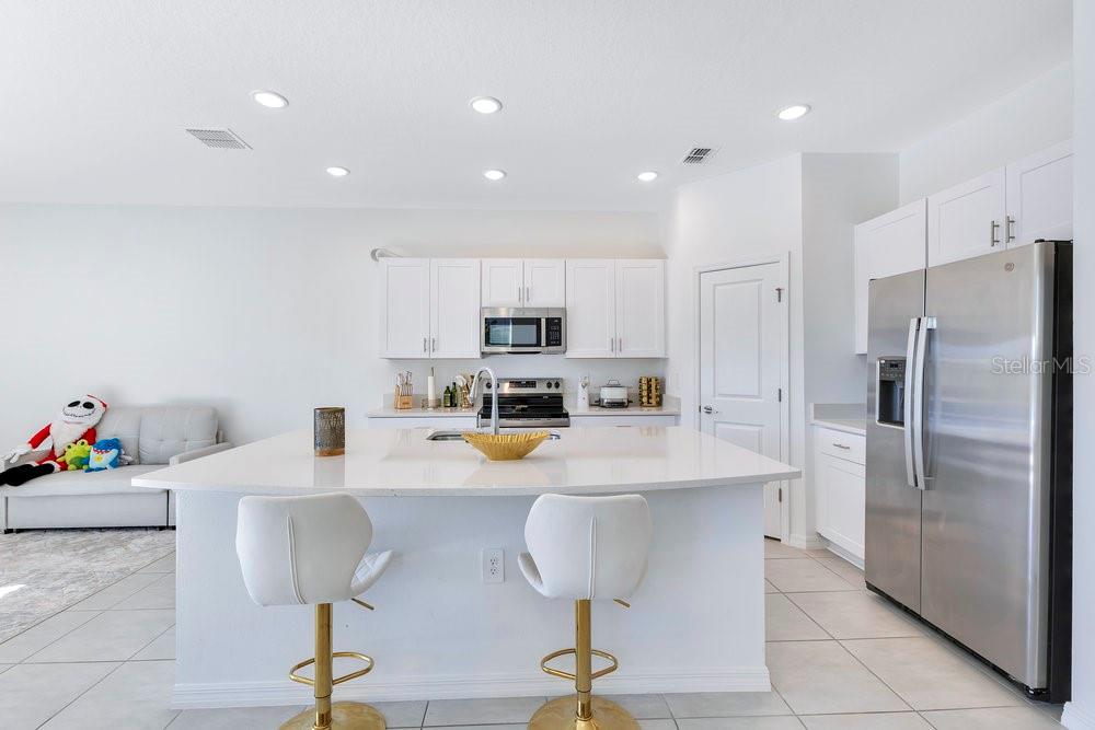 WESTVIEW PH 1B & 2 POD A - Residential Lease