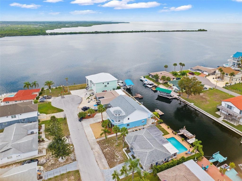 Photo of 13521 Stacey Drive, Hudson, FL 34667 (MLS # A4657633)