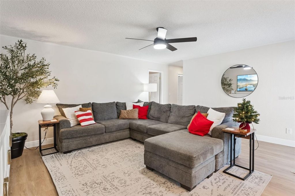 Photo of 10016 Bridlewood Avenue, Orlando, FL 32825 (MLS # O6369174)