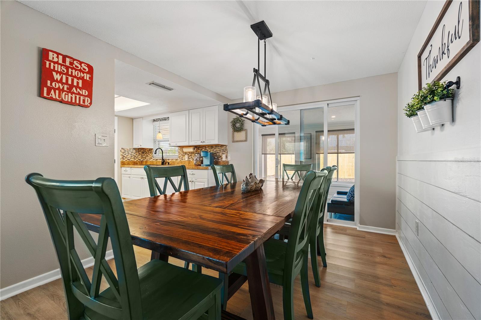 TANGELO PARK FIRST ADD - Residential