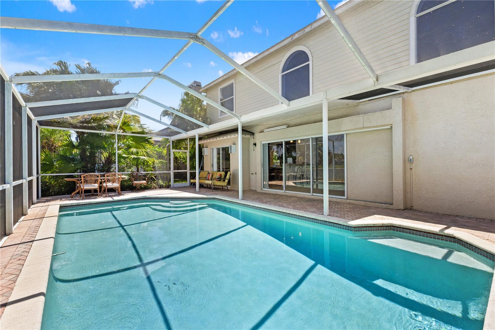 11503 WHISPERING HOLLOW DRIVE