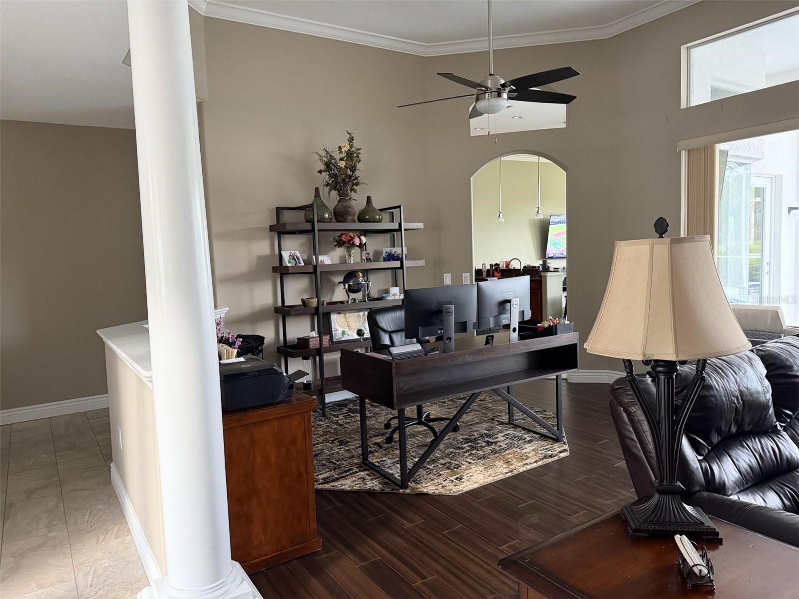 RIVER HILLS COUNTRY CLUB PARCE - Residential
