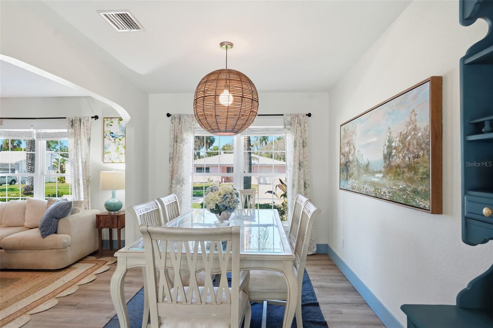 MANDALAY SUB - Residential Lease