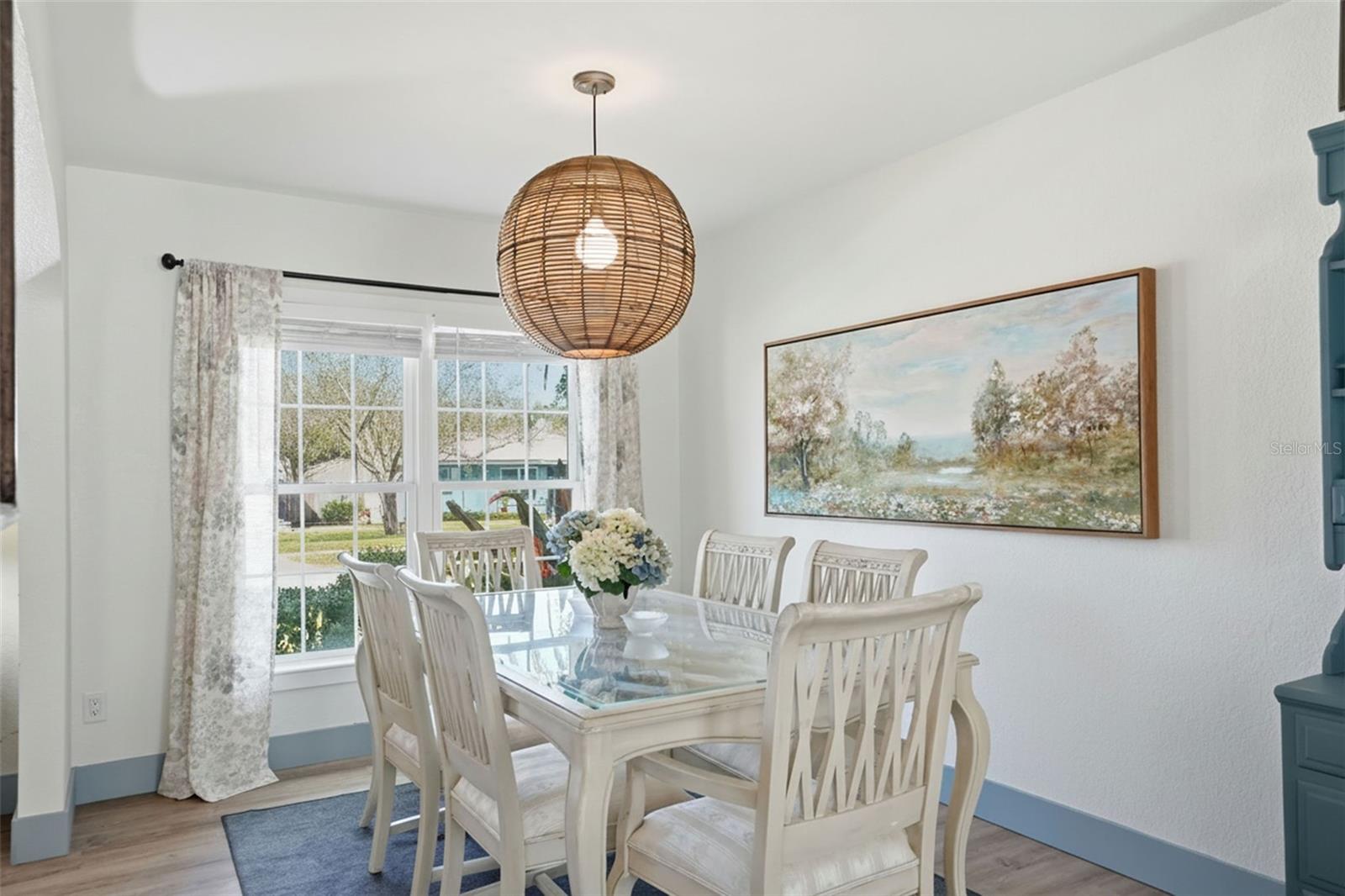 MANDALAY SUB - Residential Lease