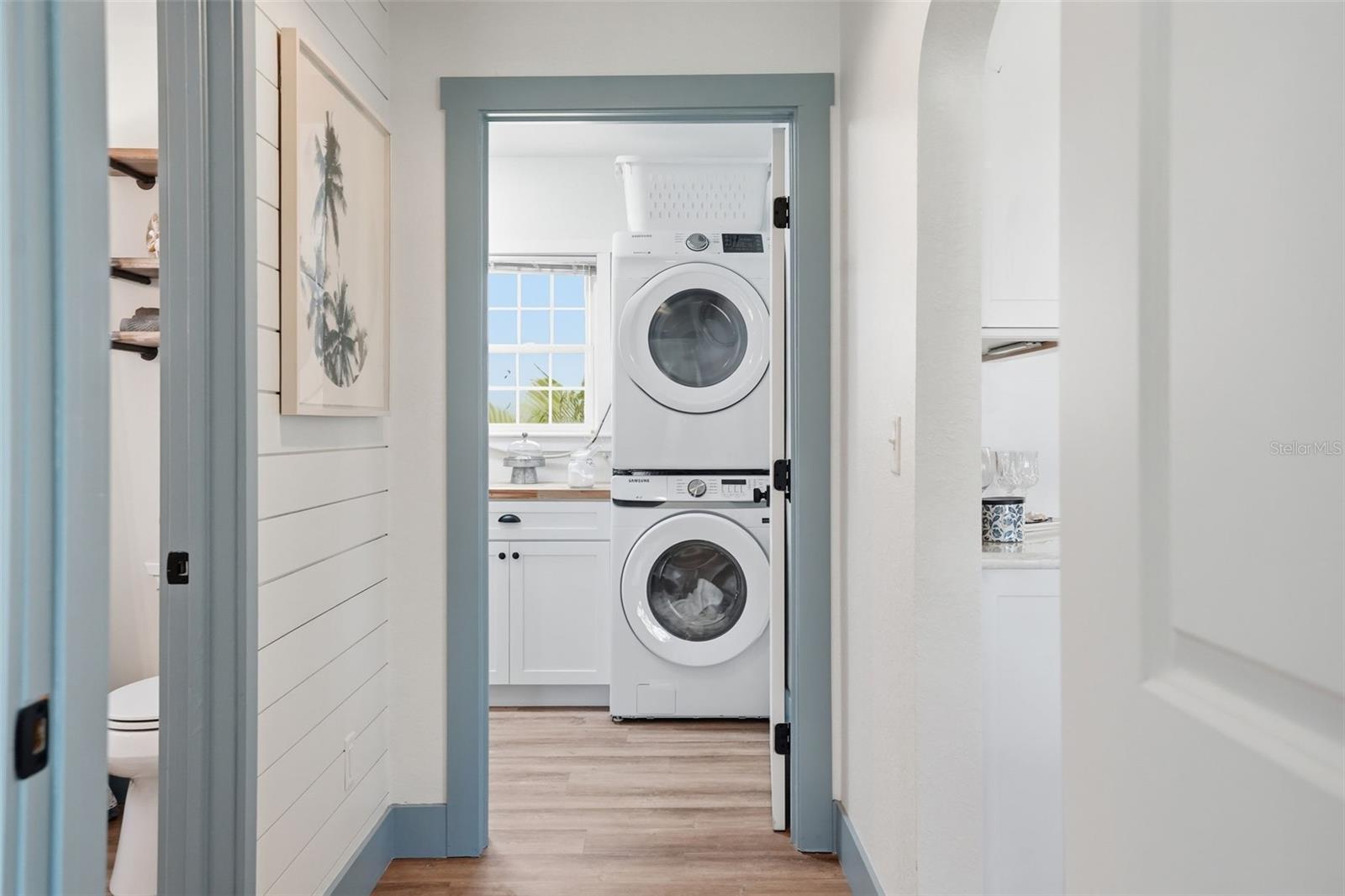 MANDALAY SUB - Residential Lease