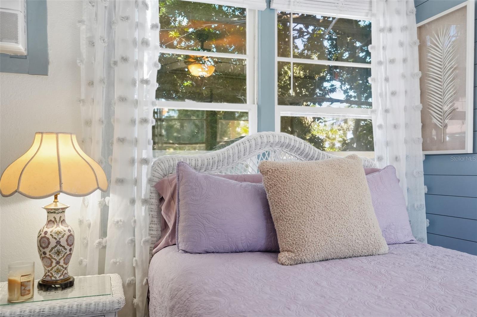 MANDALAY SUB - Residential Lease