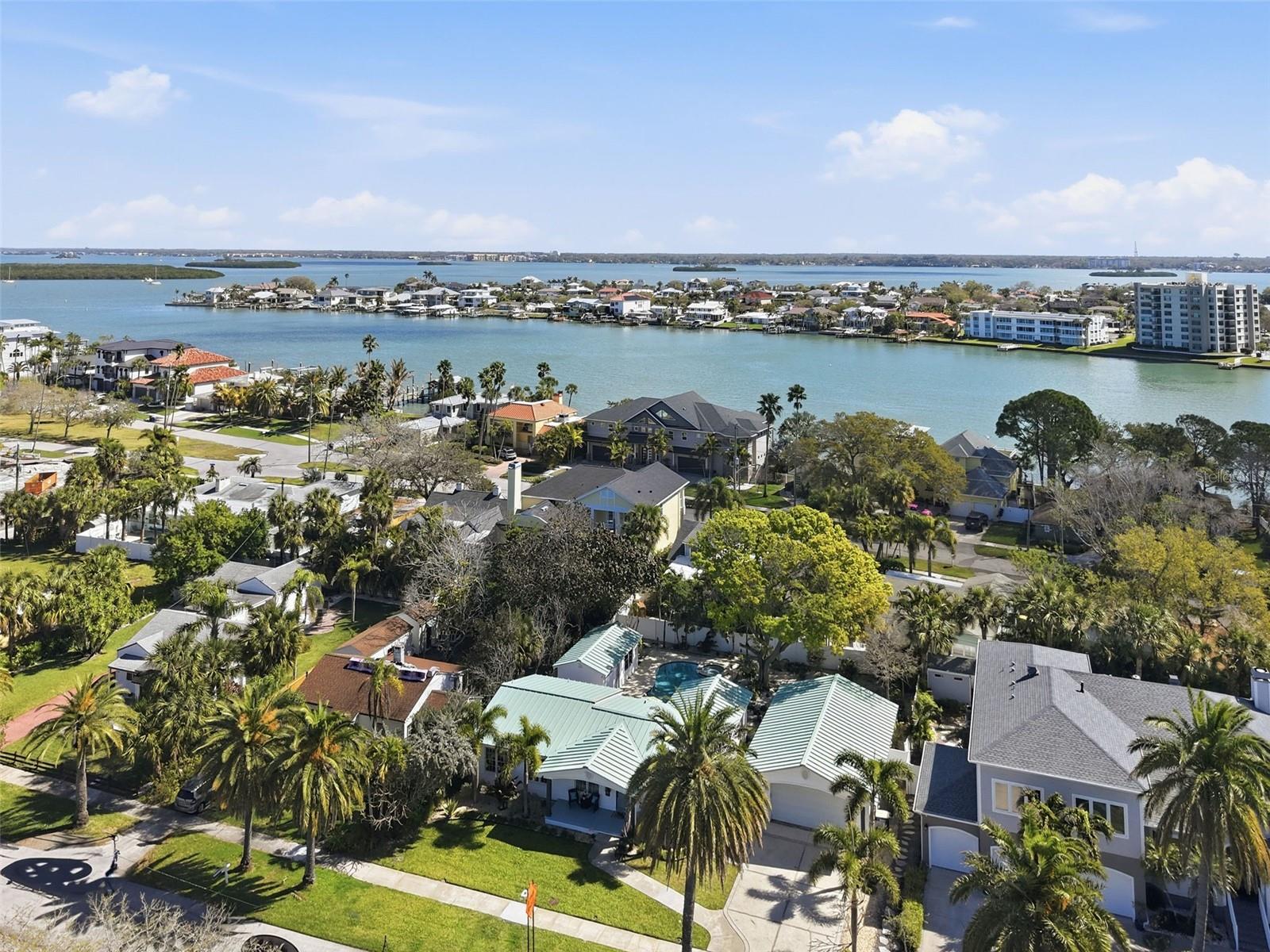 MANDALAY SUB - Residential Lease