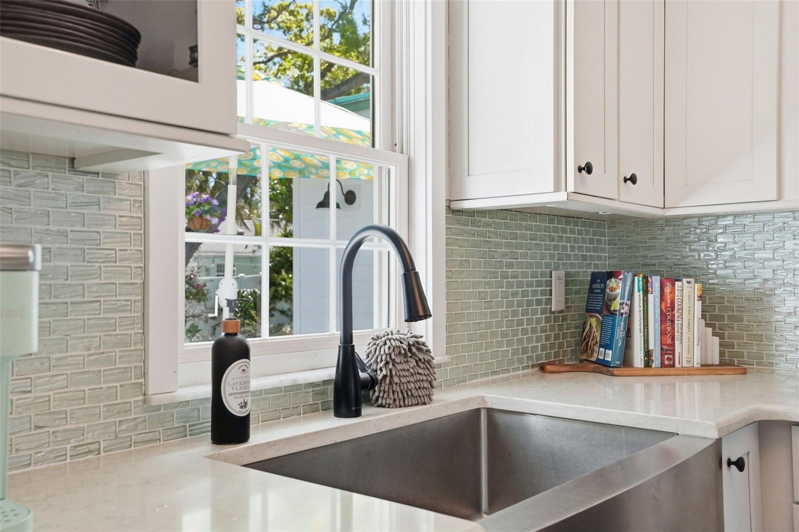 MANDALAY SUB - Residential Lease